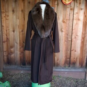 Max Mara 100% Wool/Angora Brown Pinstripe Fur Trim Coat & Pant Made In Italy W14
